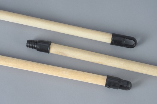 Кий  деревянный 